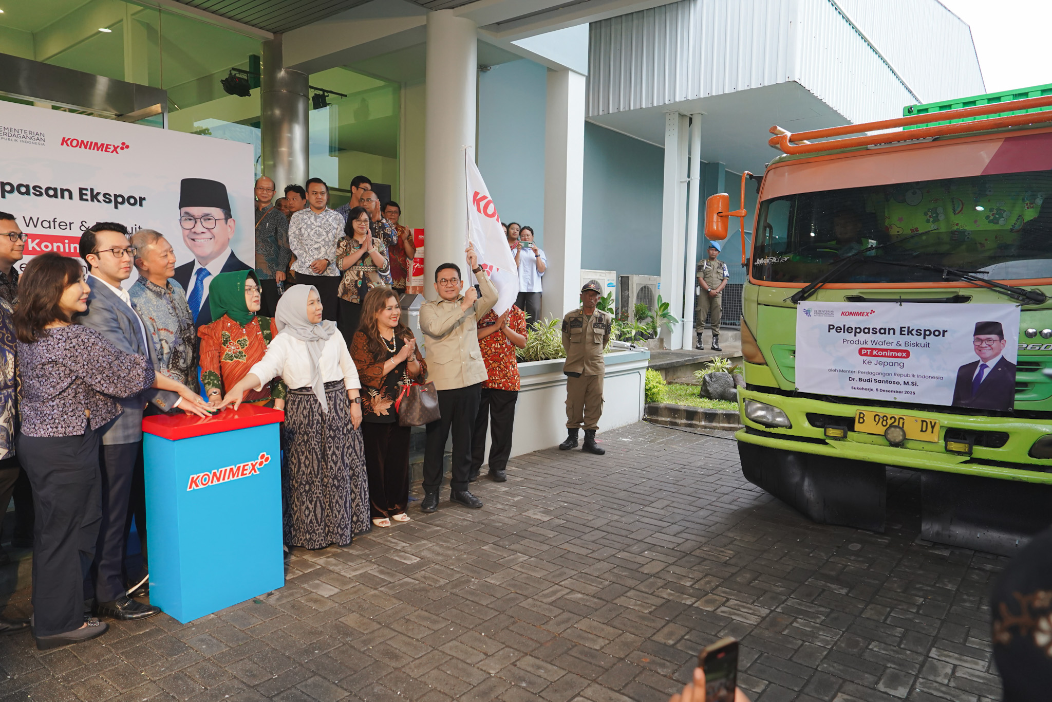 Pelepasan Ekspor Produk PT Konimex ke Jepang