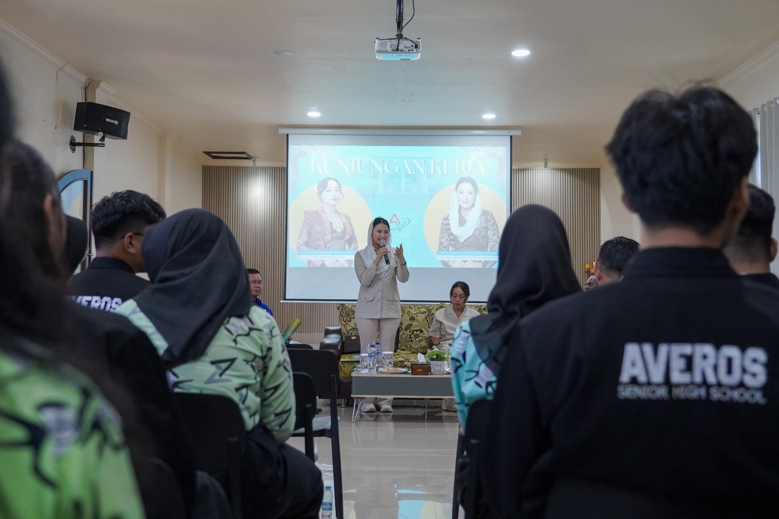 Kunjungan Wamendag ke Sekolah Garuda: SMA Averos Sorong